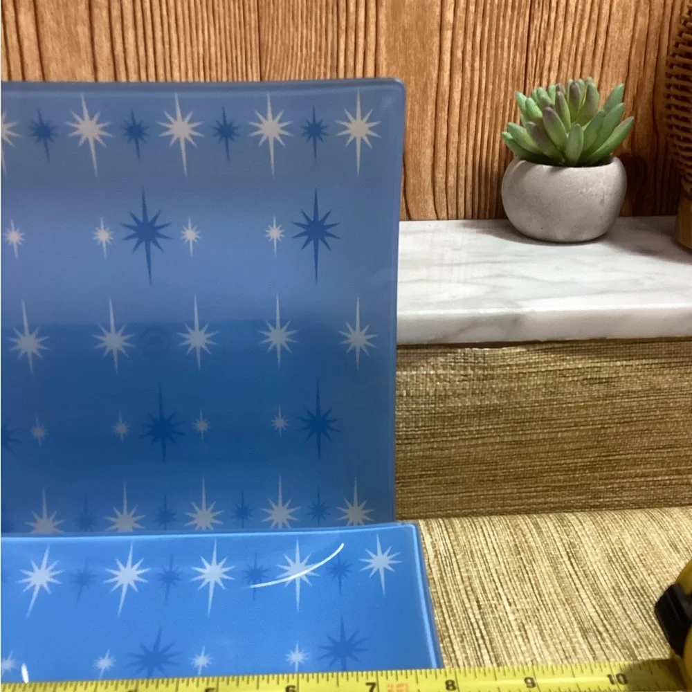 Vintage 2004 Torre & Tagus MCM Inspired Blue Starburst Pattern 8”x8” 4 Plates